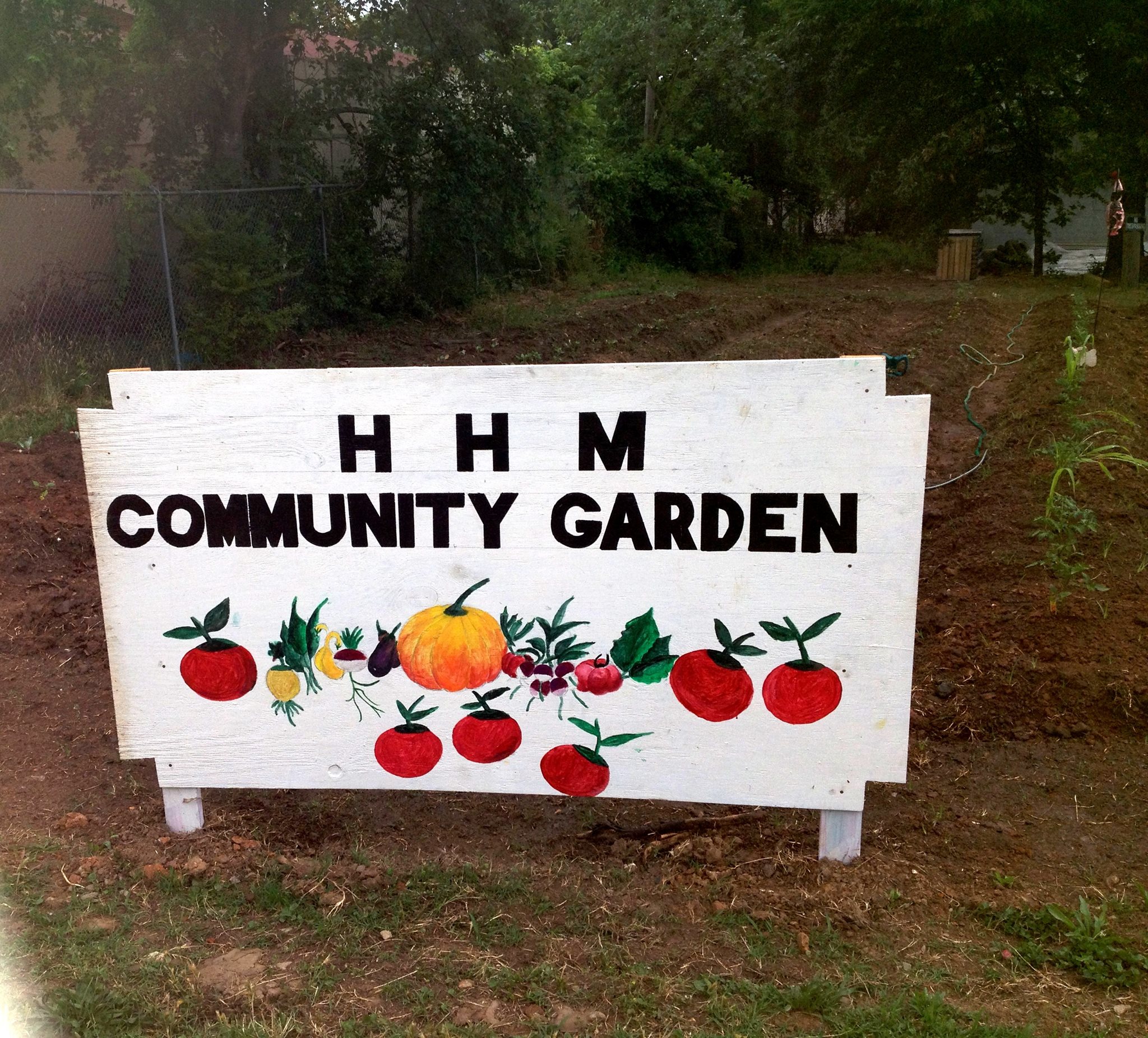 Photo 1 from HELPING HANDS MISSION INC