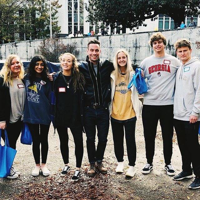 Photo 2 from Flood Student Missions