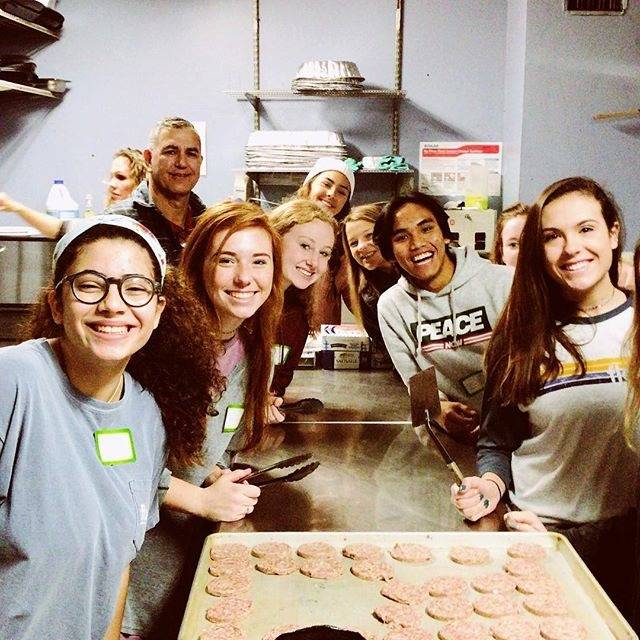 Photo 5 from Flood Student Missions