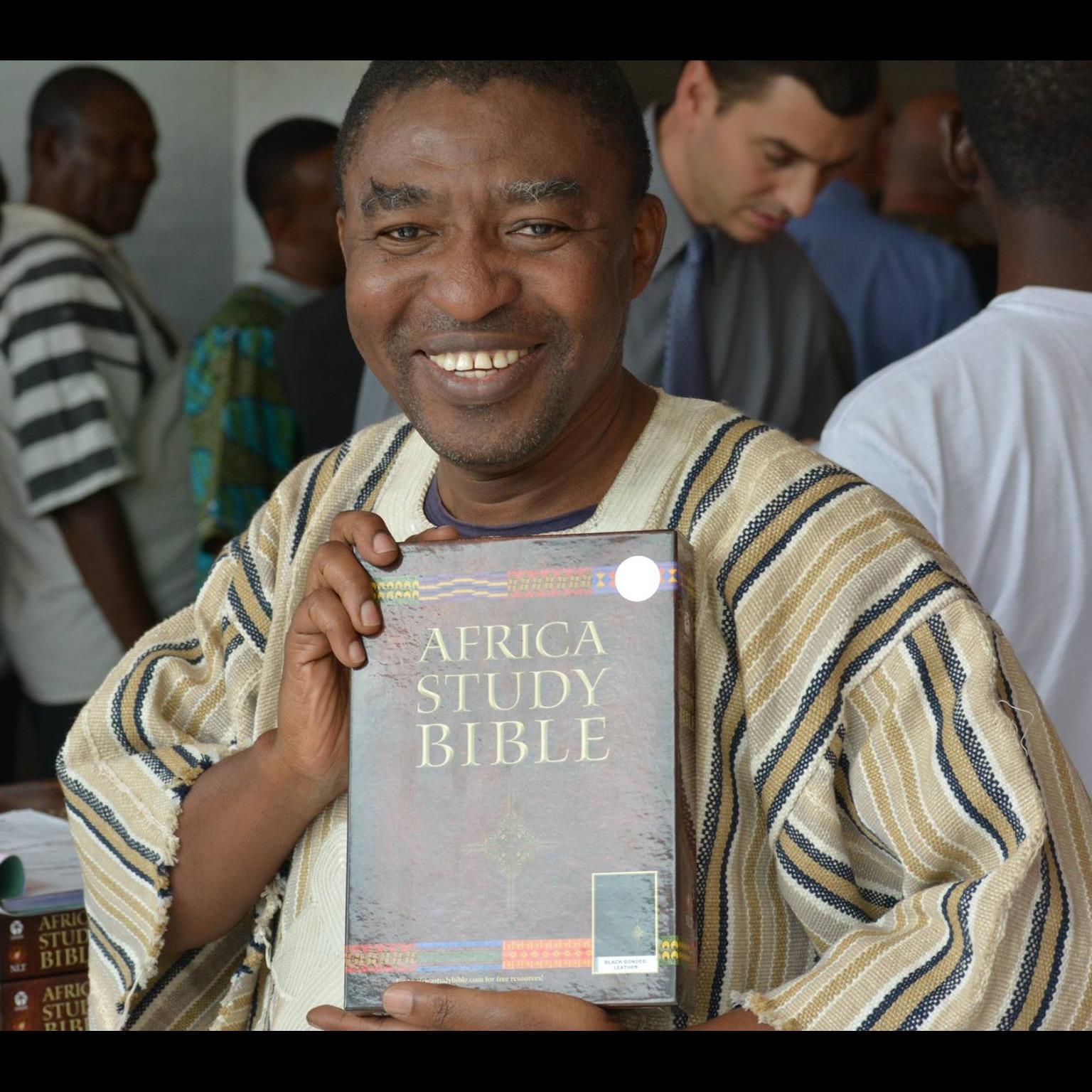 Photo 3 from Oasis International