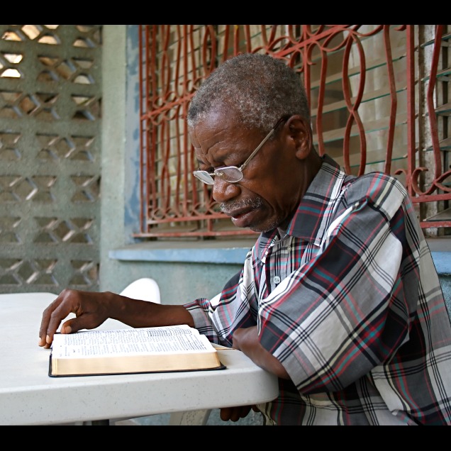 Photo 7 from Oasis International