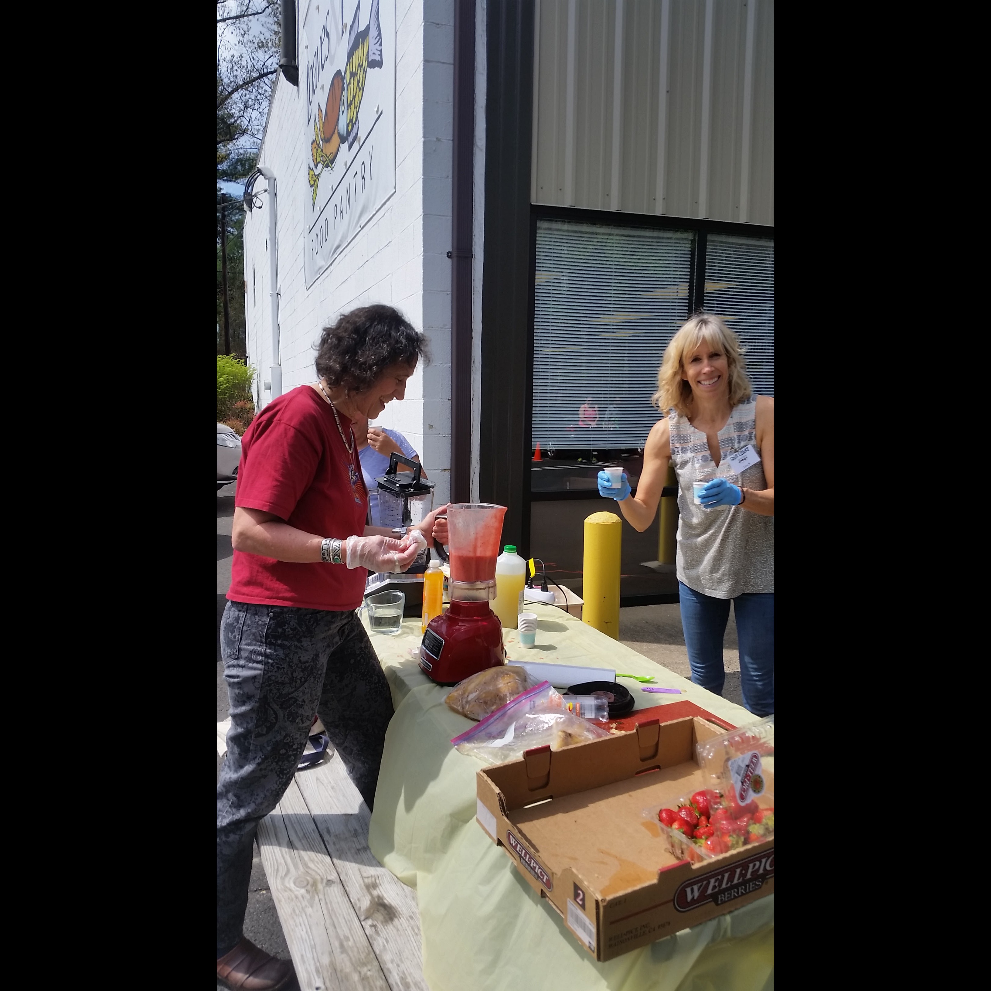 Photo 4 from Loaves and Fishes Food Pantry