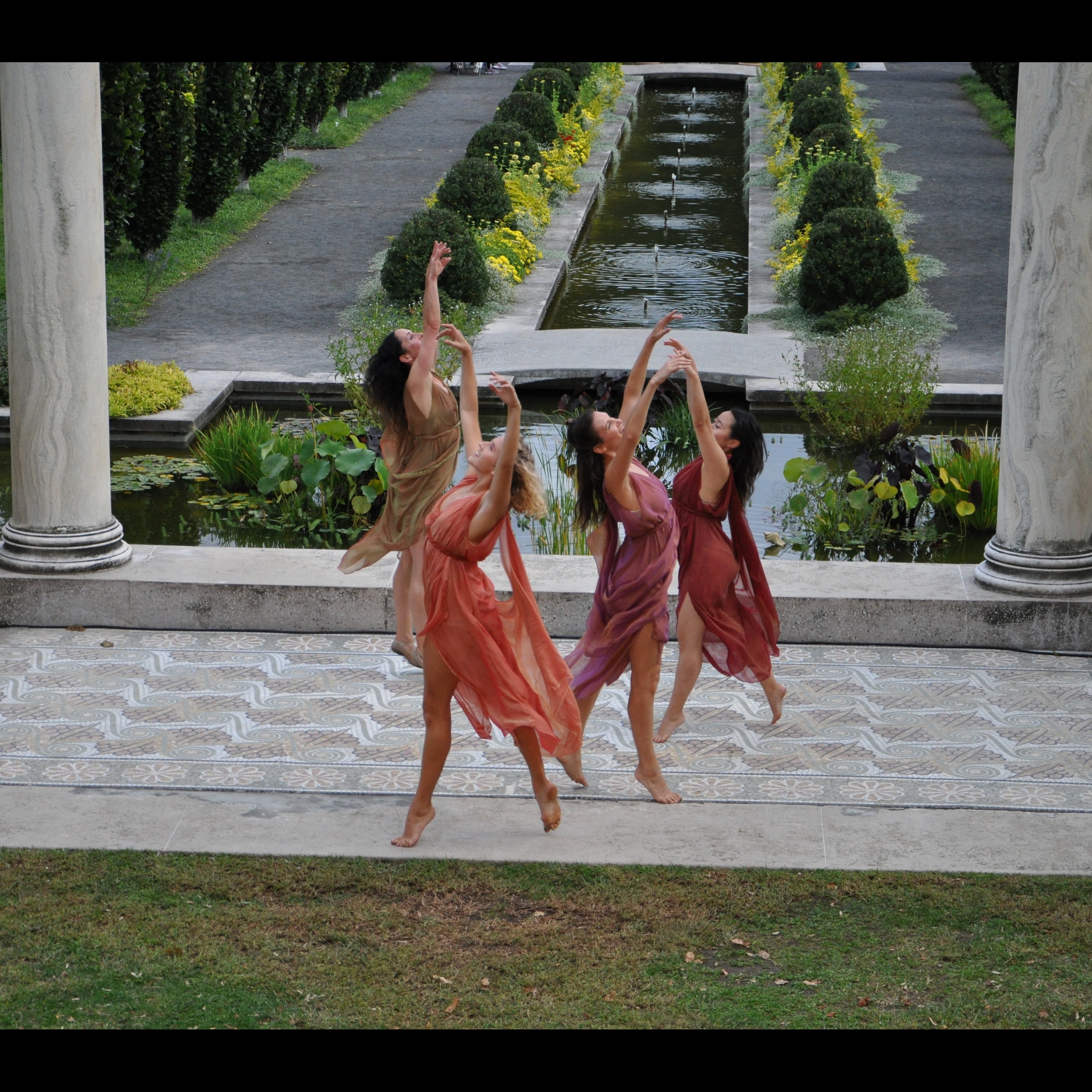 Photo 4 from The Isadora Duncan Dance Foundation