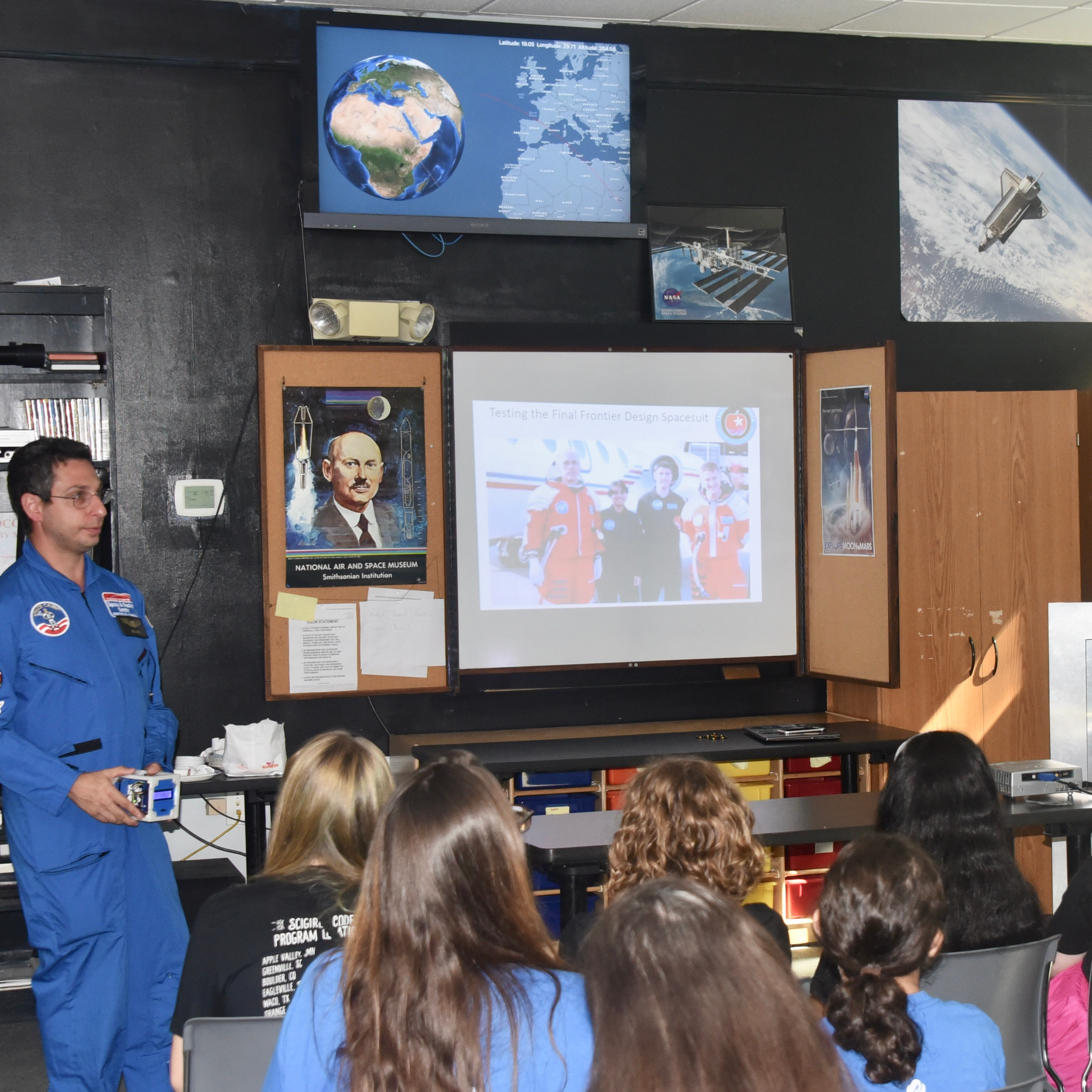 Photo 5 from TEACHERS IN SPACE INC