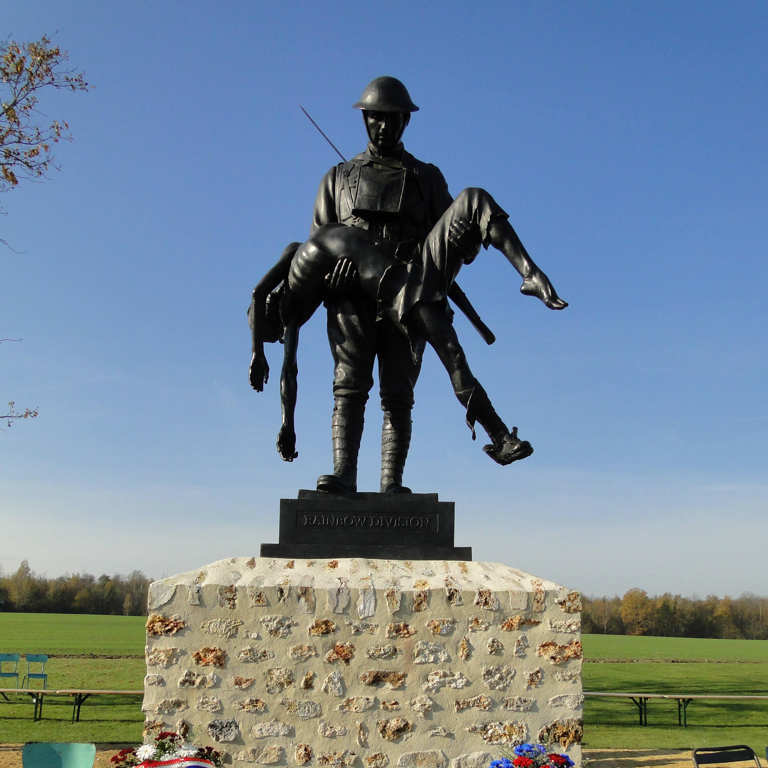 Photo 6 from American War Memorials Overseas, Inc.
