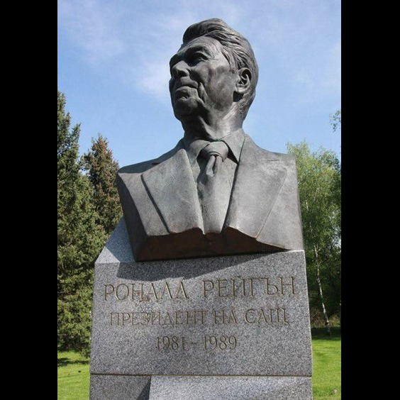 Photo 7 from American War Memorials Overseas, Inc.