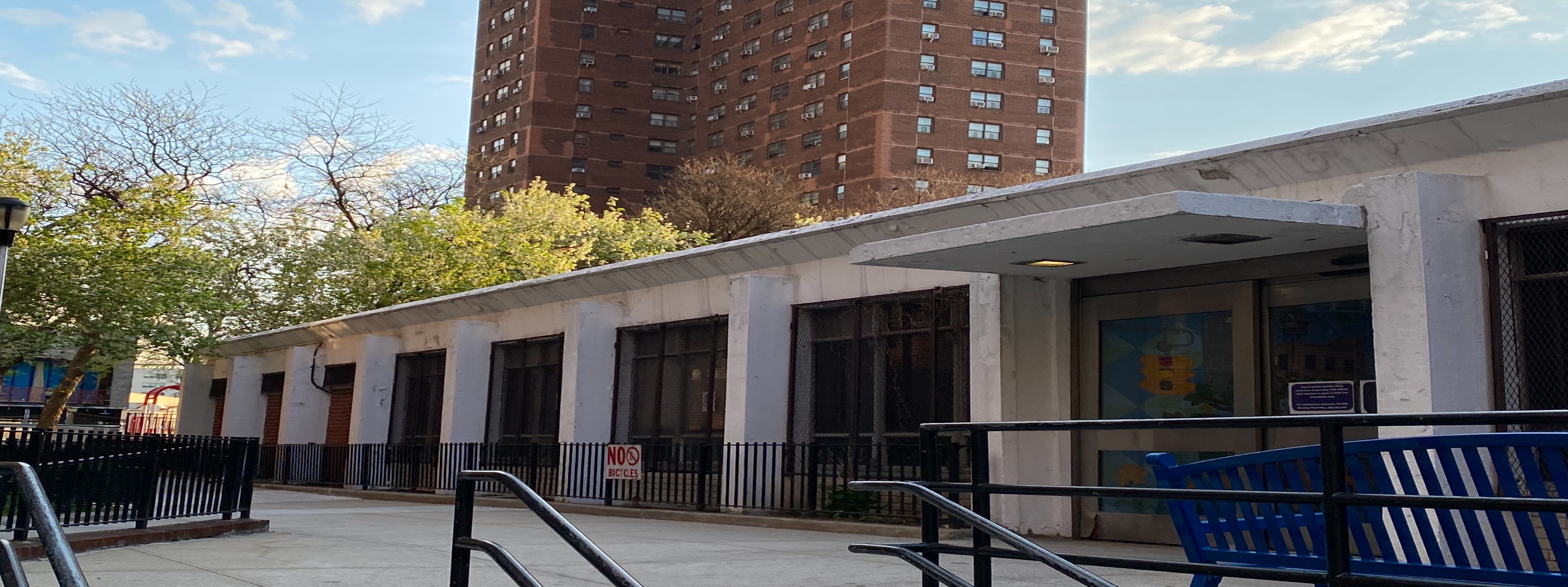 Stanley M. Isaacs Neighborhood Center