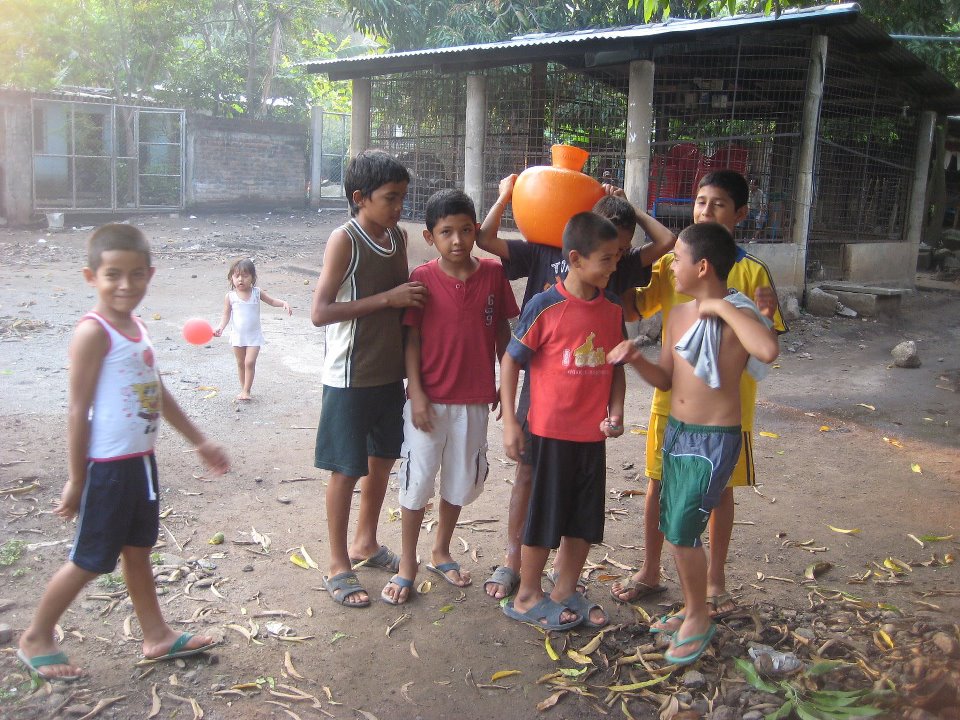 Photo 4 from AGUA INTERNATIONAL WATER RELIEF                   