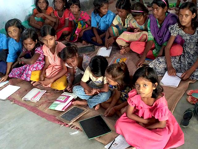 Photo 19 from FRIENDS OF TILONIA INC