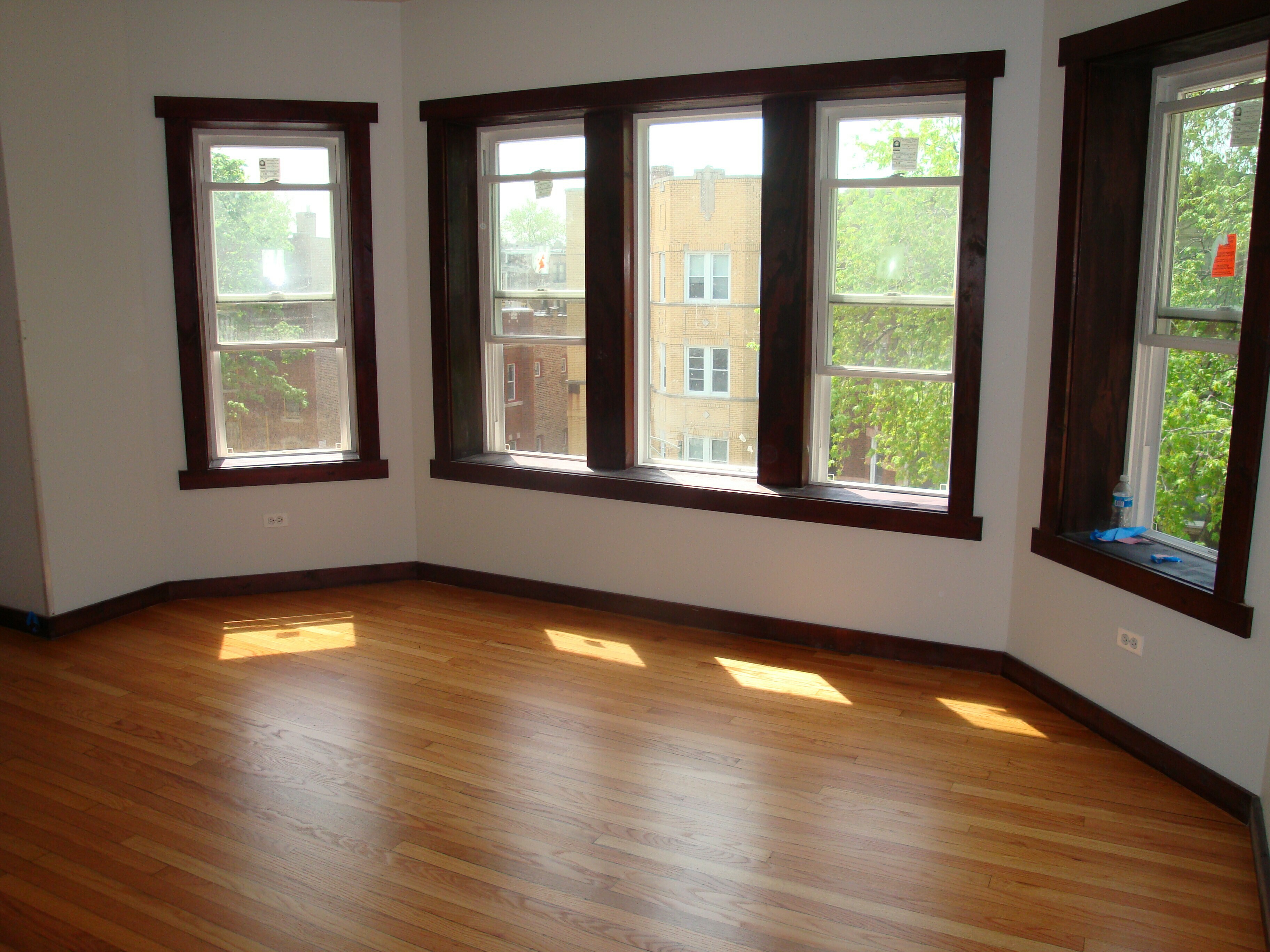 Photo 4 from COMMUNITY INVESTMENT CORP