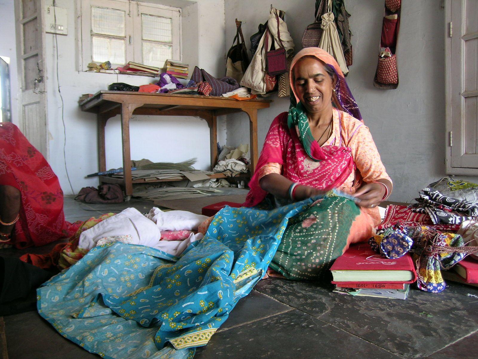 Photo 11 from FRIENDS OF TILONIA INC