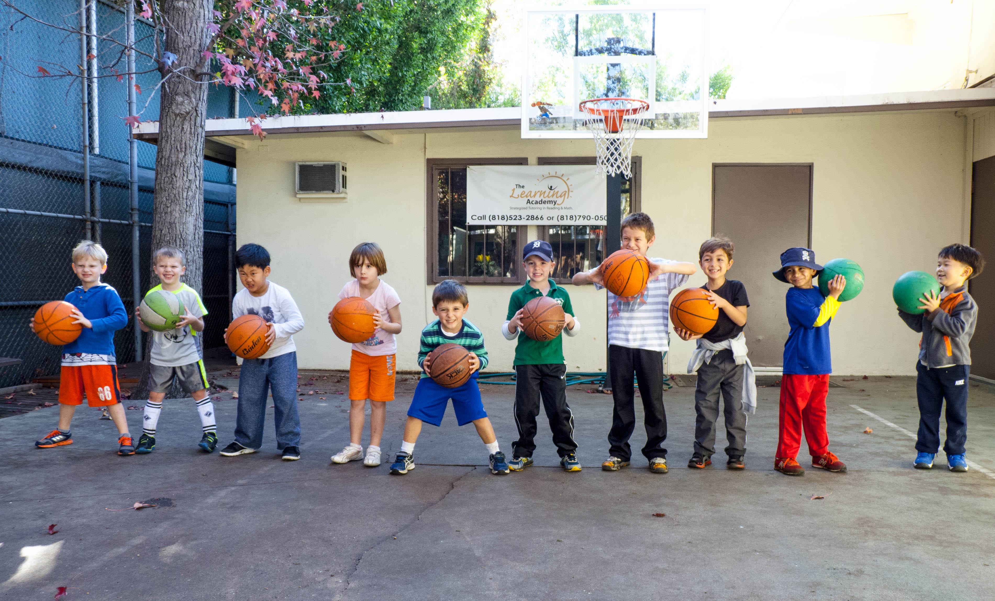 Community Center of La CaÃ±ada Flintridge cover