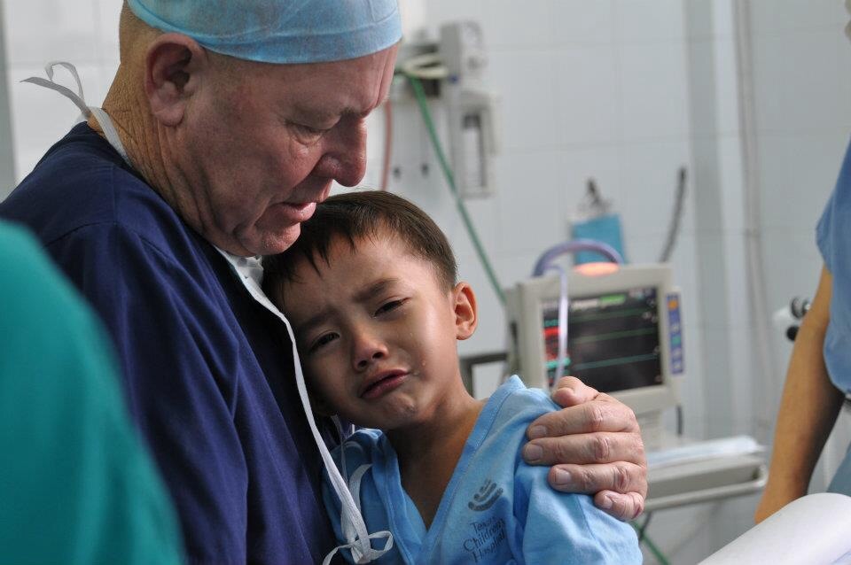 SURGICAL VOLUNTEERS INTERNATIONAL